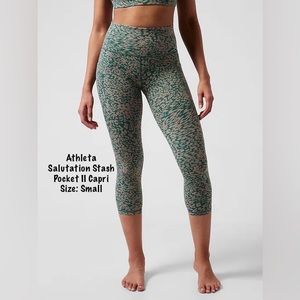 Athleta Salutation Stash Pocket II Capri size small